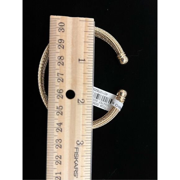 Neiman Marcus multi strand cuff bracelet - Picture 4 of 5